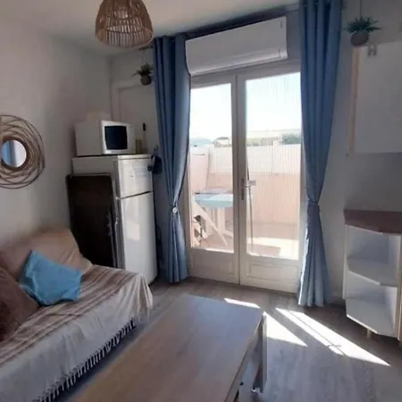 Appartement Avec Coin Nuit Terrasse Parking